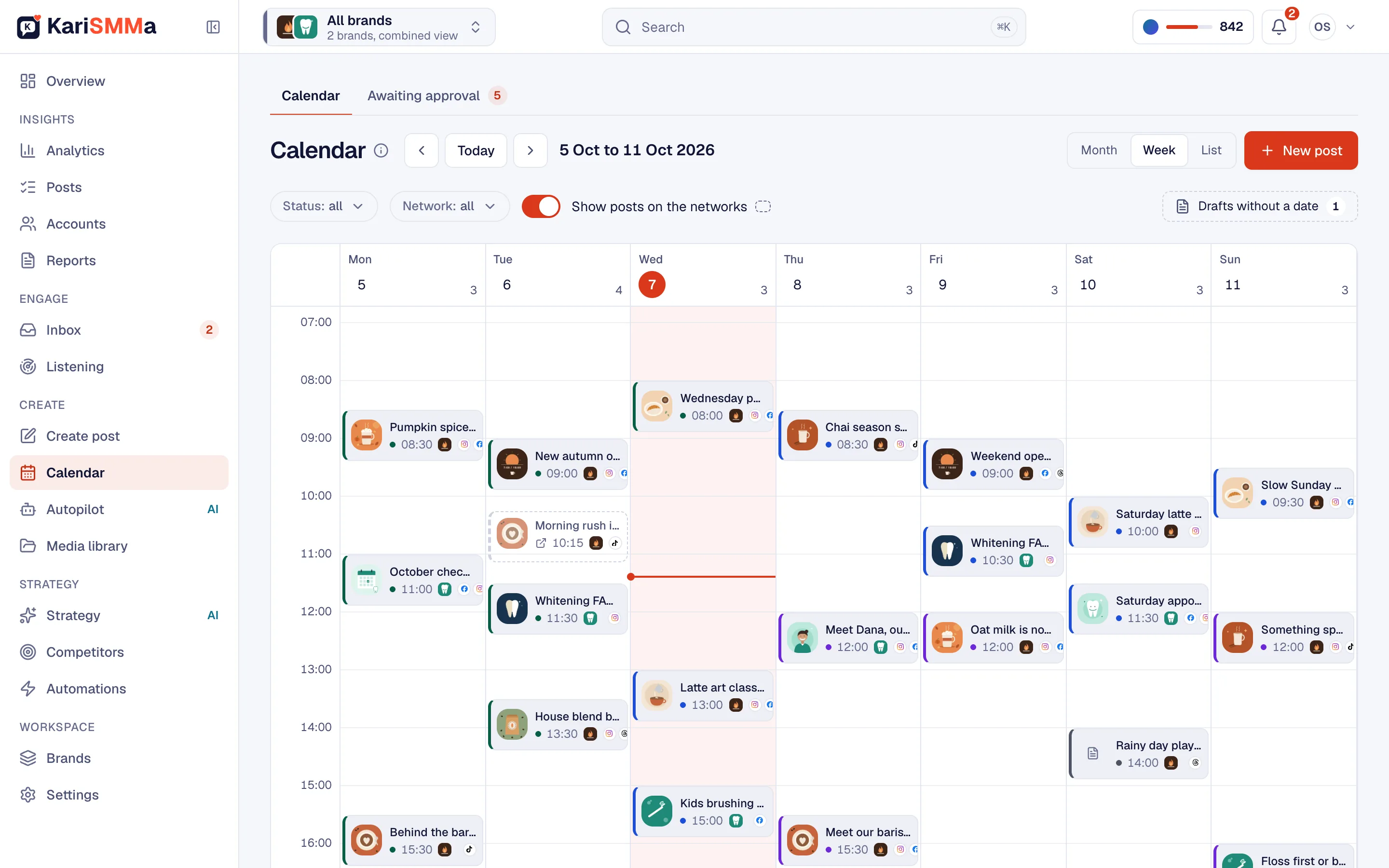 Screenshot of KariSMMa: A week on the calendar for a coffee shop and a dental clinic, with scheduled and published posts